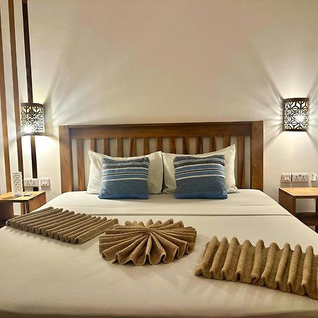 Cezere The Palm Hotel Падже Экстерьер фото